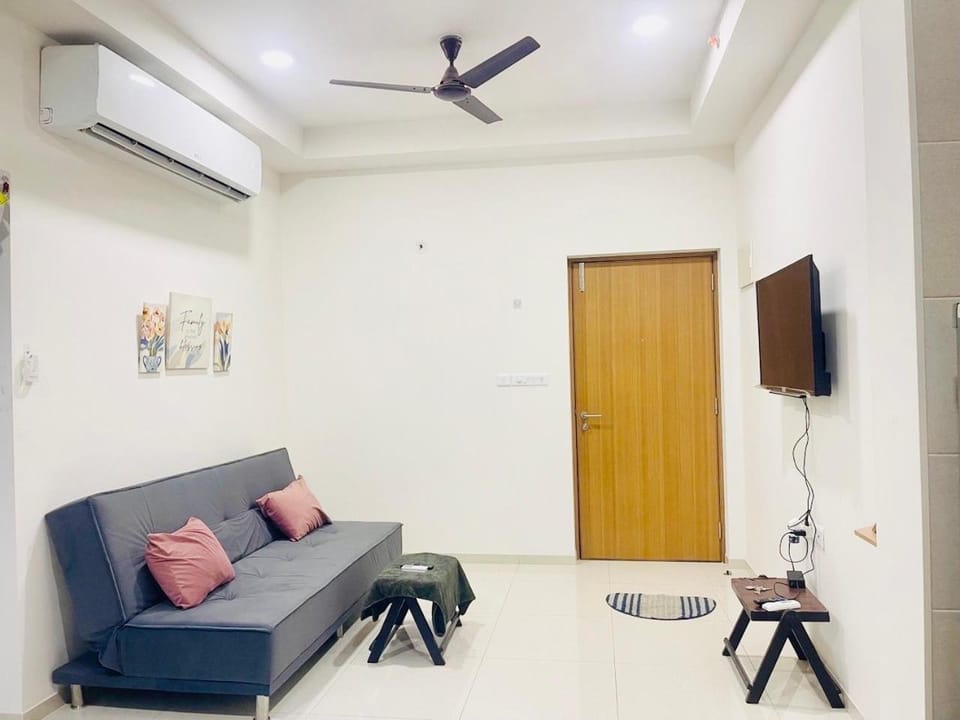 Corporate Skyline Tower 2BHK with AC, WIFI, Pool, Gym by Imperia Stays Apartment in Gujarat