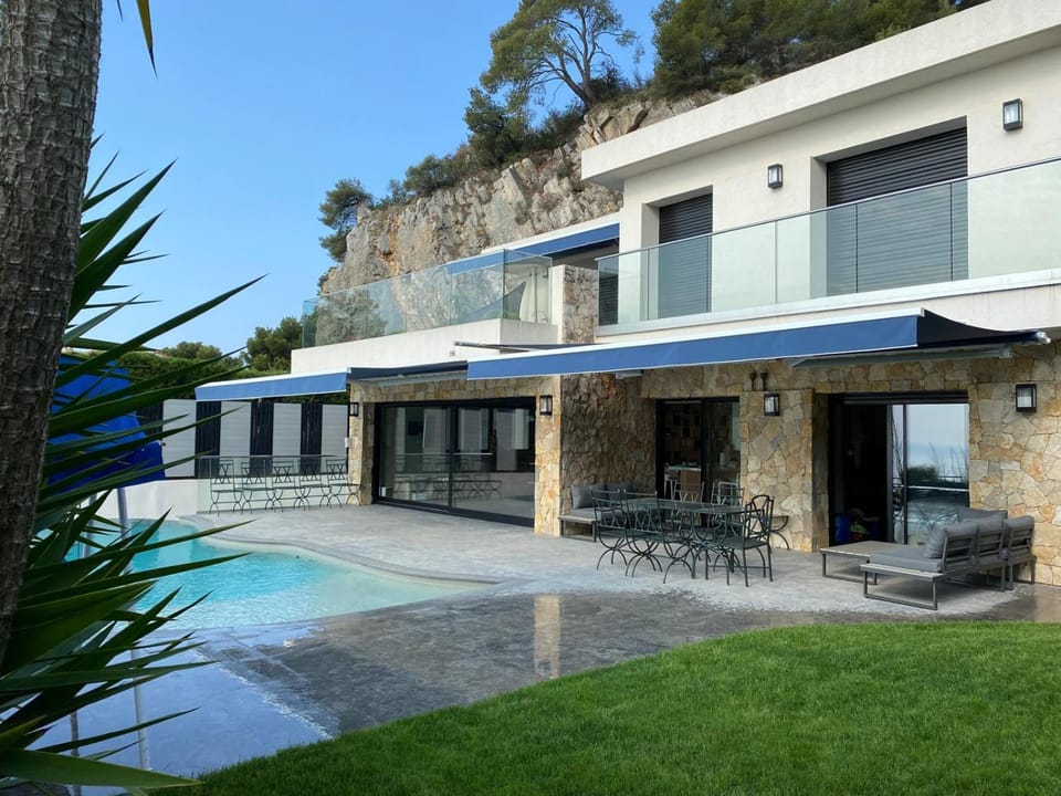 Maison Bleu Villa in Villefranche-sur-Mer