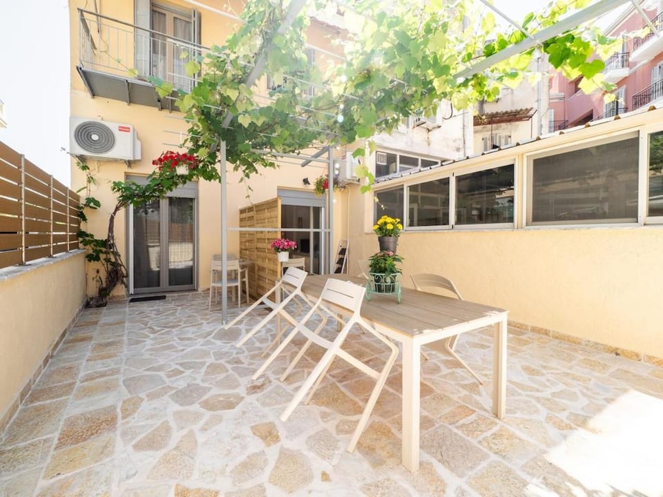 Porto 2 Apartment at Corfu New Port ! Apartment in Corfu
