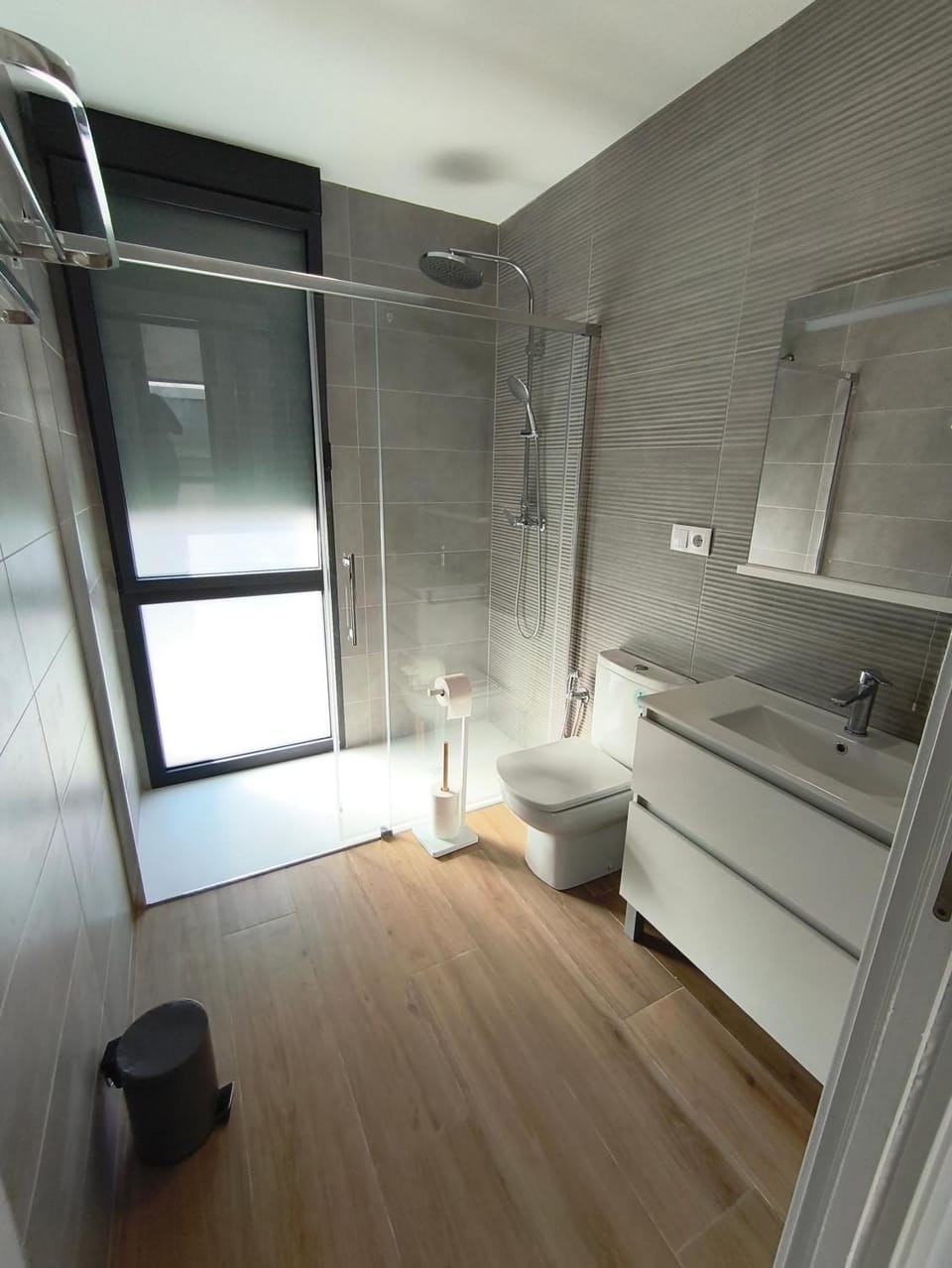 Shower, Bathroom