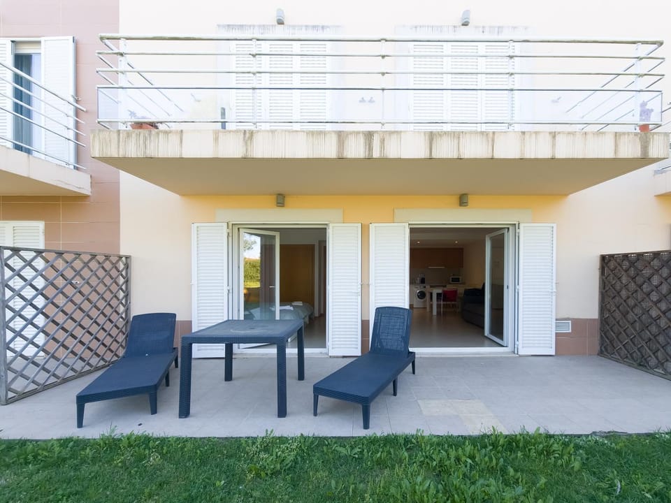 Property building, Balcony/Terrace