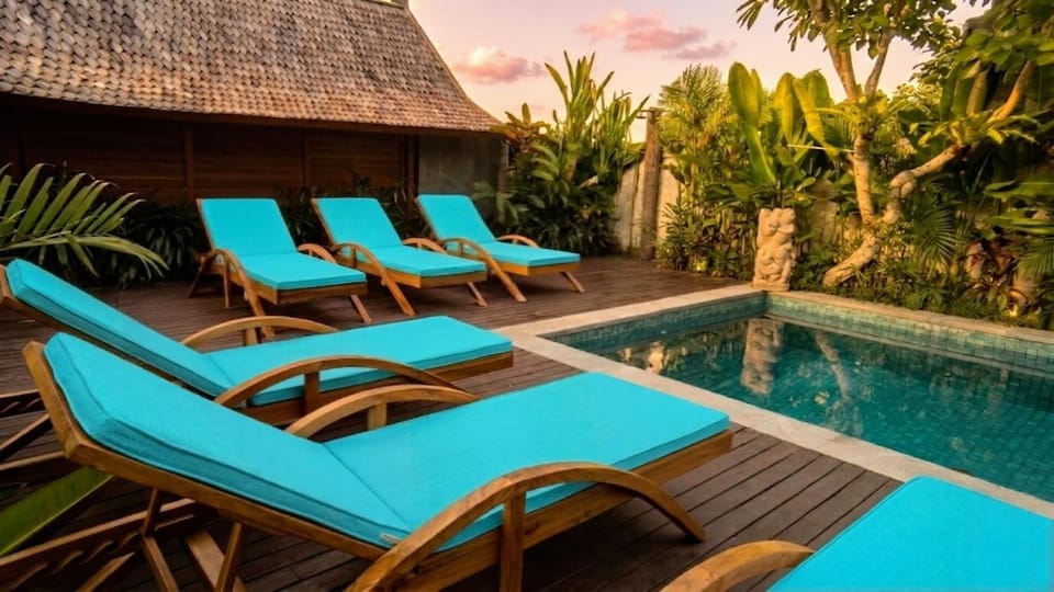 Natural landscape, Pool view, Swimming pool, Swimming pool, sunbed