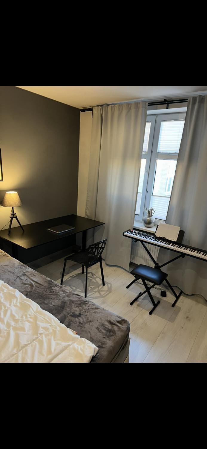 Bed, Bedroom