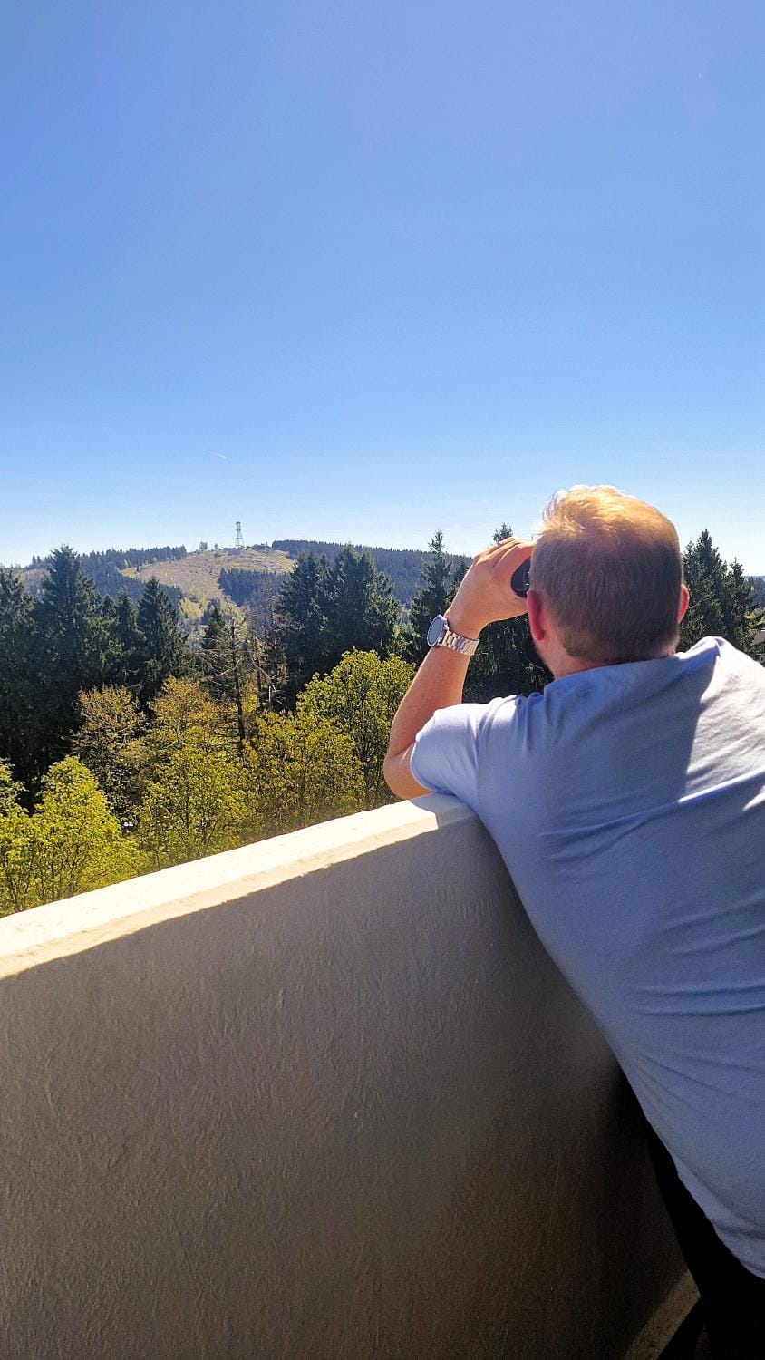 People, Natural landscape, View (from property/room), Balcony/Terrace