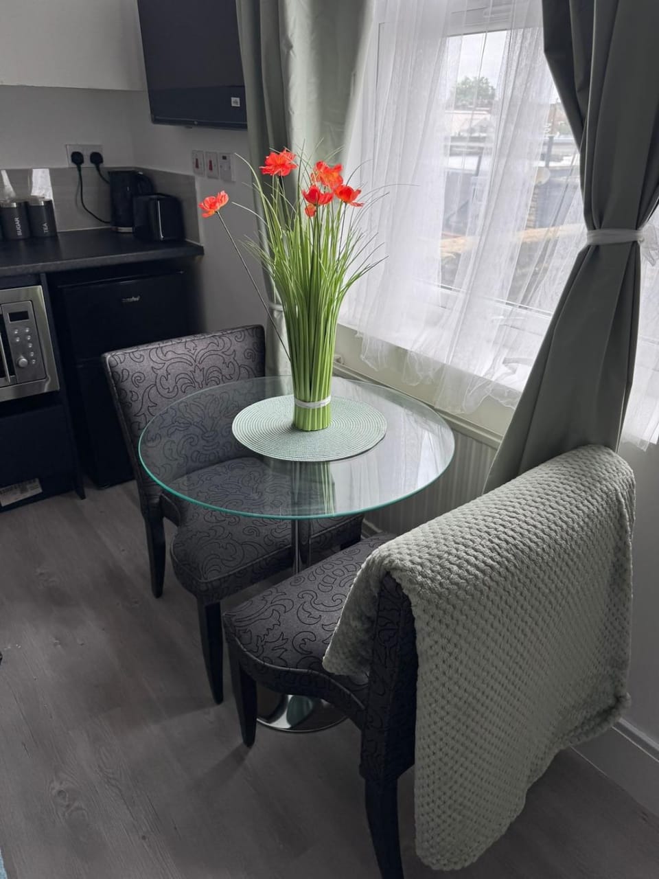 Bright Studio Apartment in Maida Hill- B Apartment in City of Westminster