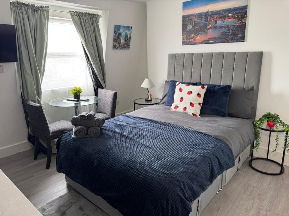 Studio Prime Maida Hill Location- B2 Apartment in City of Westminster