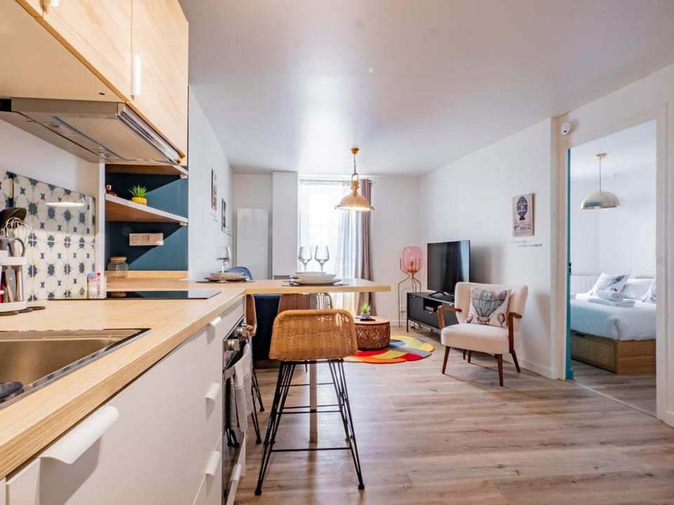 Nid Montgolfières Cozy 1 bedroom apartment City center 4 people Apartment in Auvergne-Rhône-Alpes