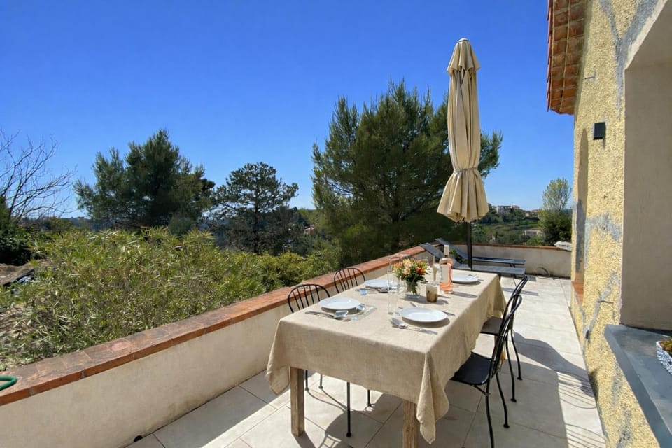 Balcony/Terrace, Dining area