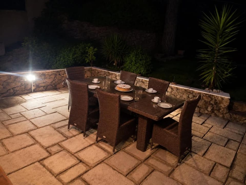 Balcony/Terrace, Dining area