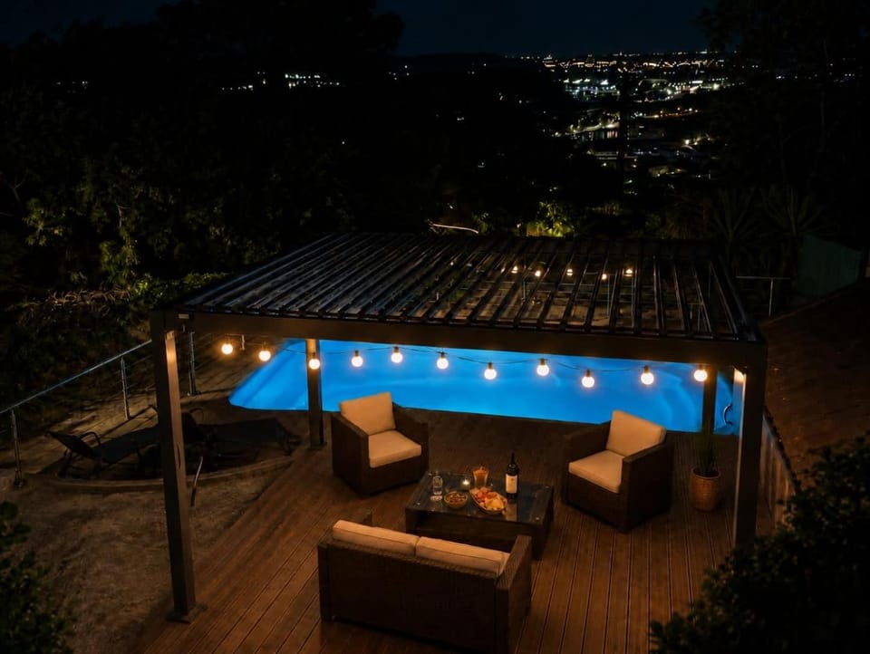 View (from property/room), Balcony/Terrace, Living room, Swimming pool