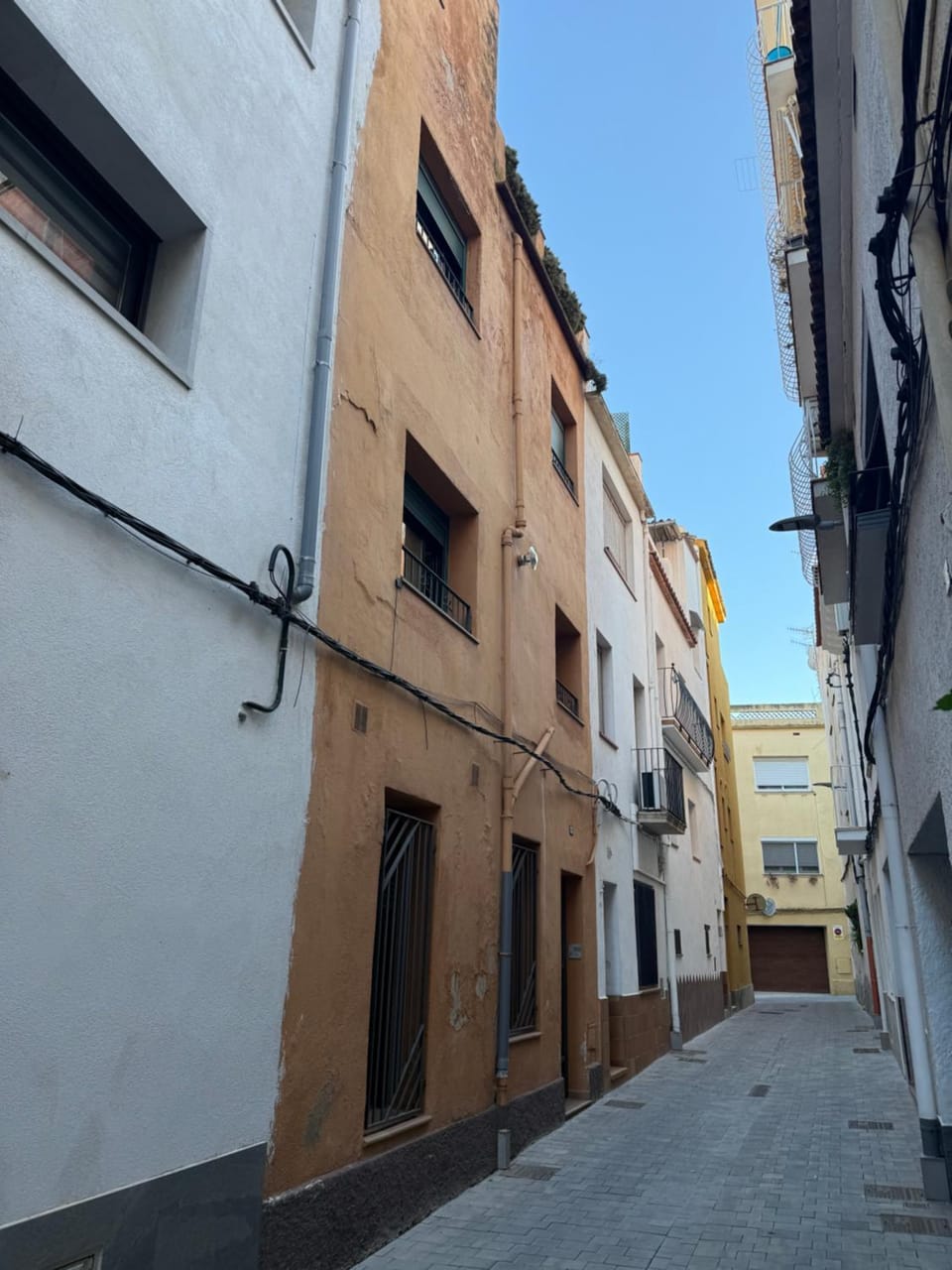 Property building, Street view