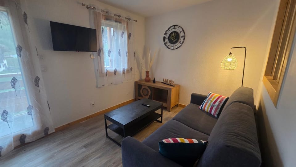 11 Appartements LE CHALET DU PLESSIS de 2 à 10 personnes au cœur du village Apartment in La Clusaz