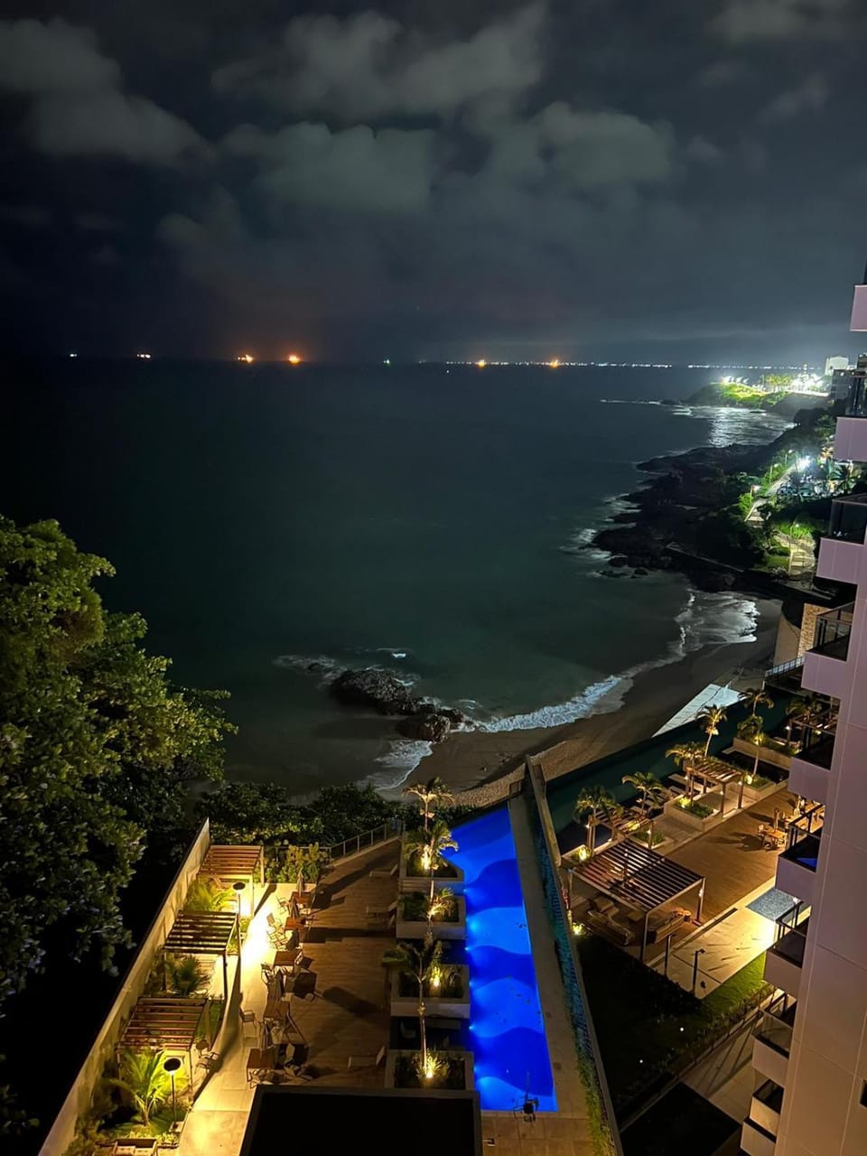 Hospedagem executiva premium Beach Class Ondina Apartment in Salvador