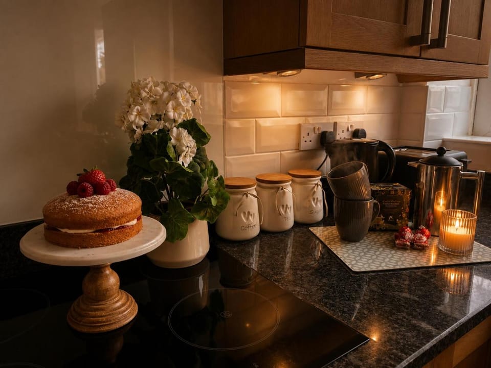 Coffee/tea facilities, Kitchen or kitchenette