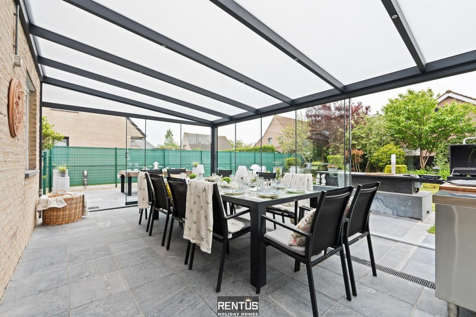 Day, Balcony/Terrace