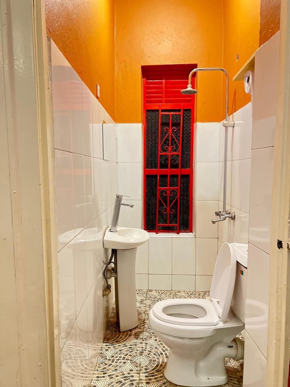 Shower, Toilet, Bathroom