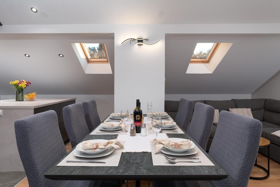 Attic Oasis - 2 bedroom apartment Apartment in Zadar