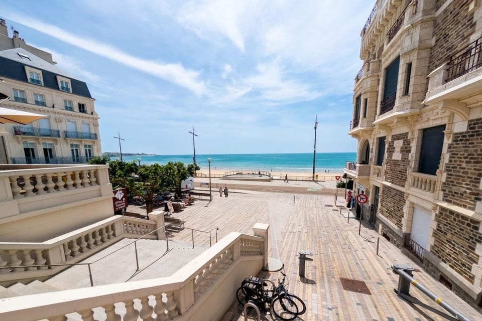 Centrally located apartment 50m from the beach Apartment in Les Sables-d'Olonne