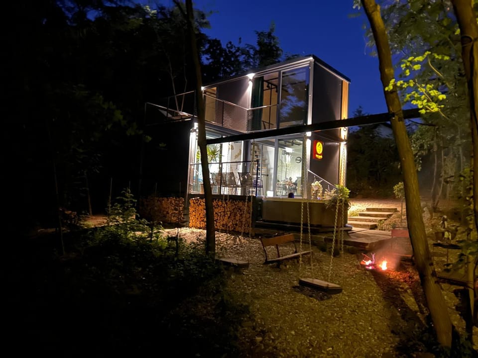 Property building, Garden view