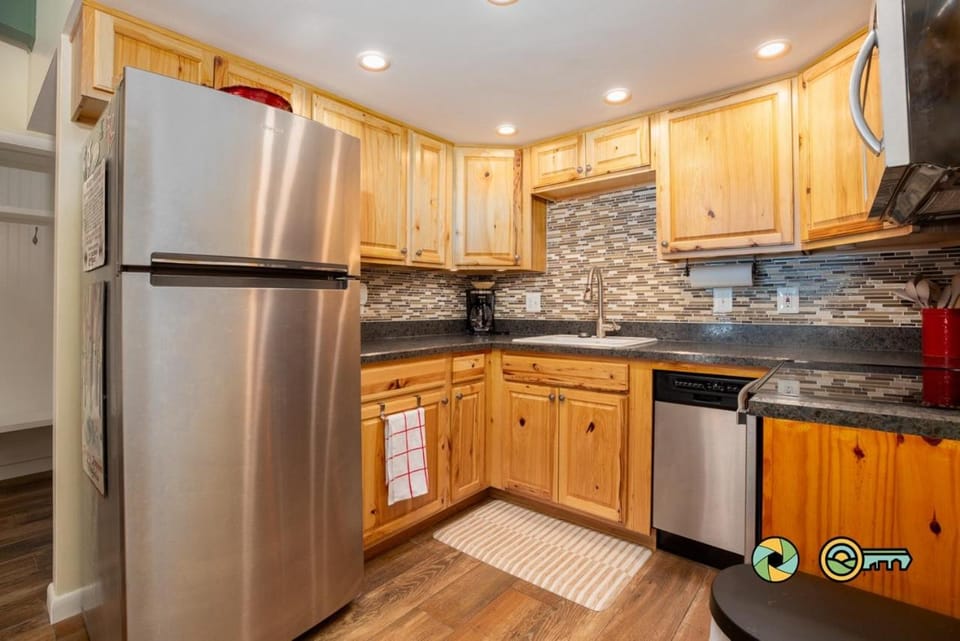 Aspen East Unit #231: Slippery Slope House in Basye