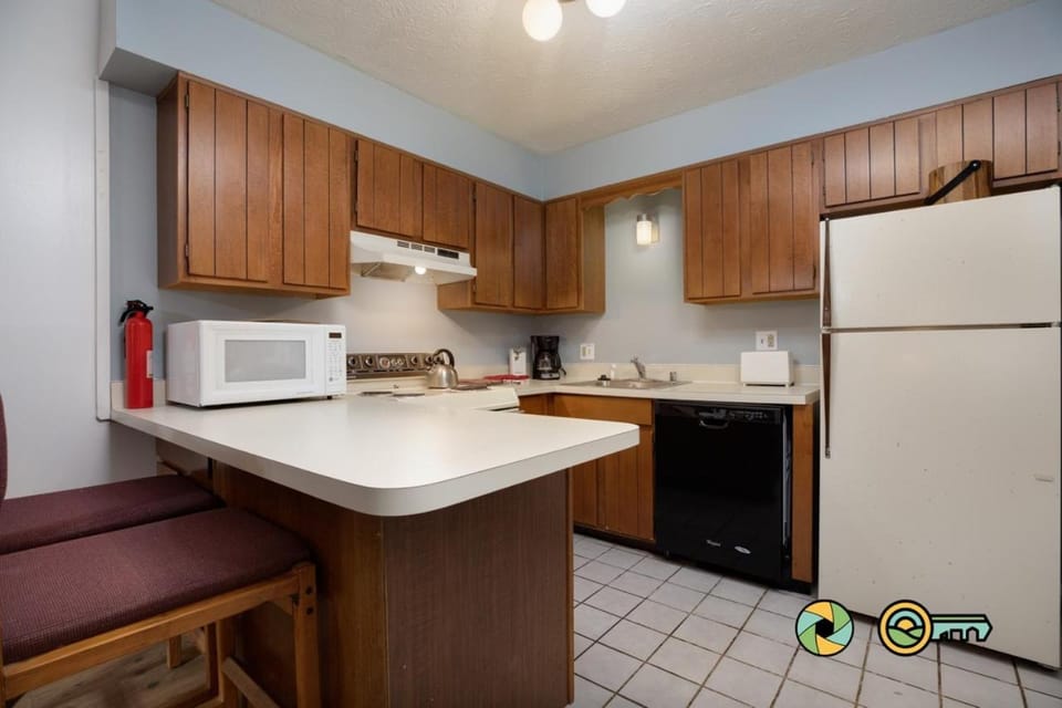 Senedo Springs Duplex #101A House in Basye