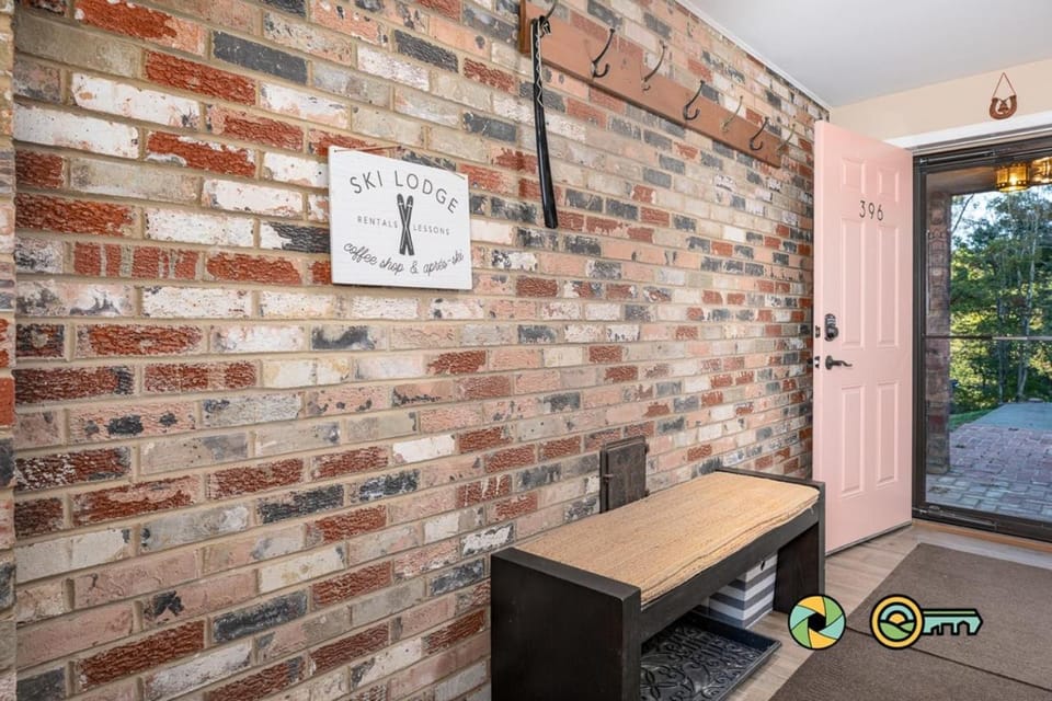 396 Aspen Way North: Bluebird Chalet Chalet in Basye
