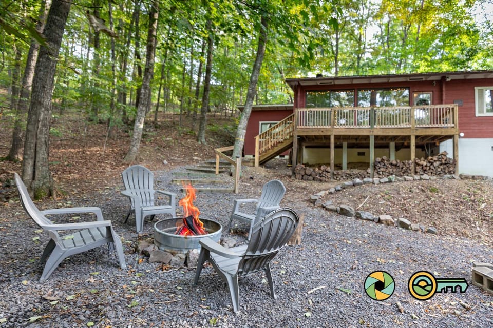 513 Straton Way: Basye Retreat House in Basye