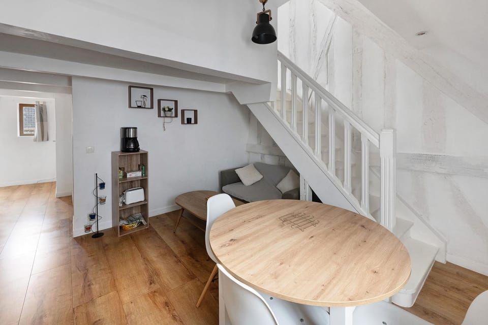 Cosy Moderne Au Centre De Joigny C3 Apartment in Bourgogne-Franche-Comté