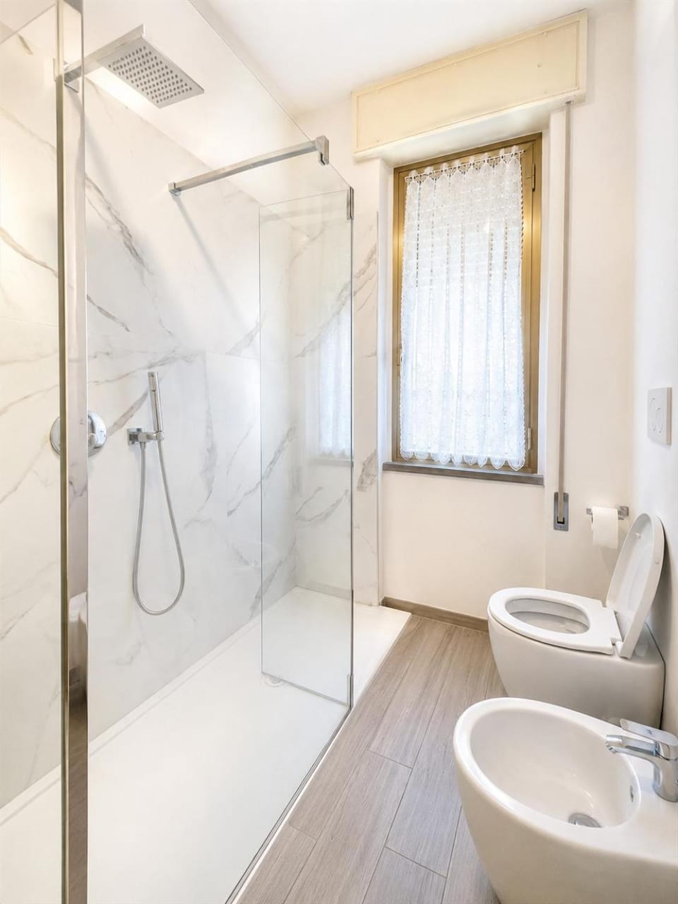 Shower, Bathroom, bidet