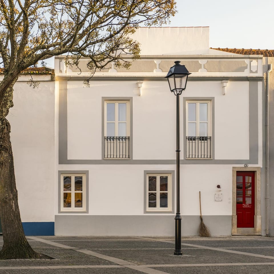 Property building, Facade/entrance, Off site