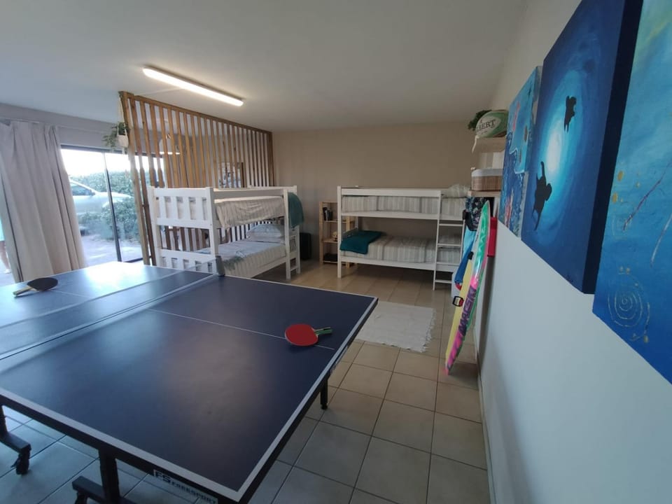Game Room, Table tennis