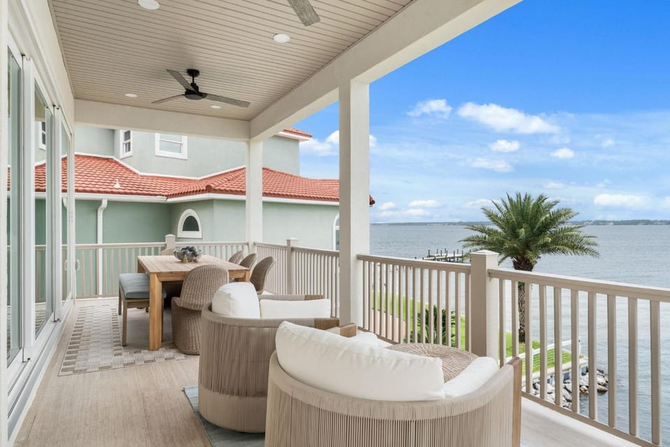 Kokomo Bungalow House in Pensacola Beach