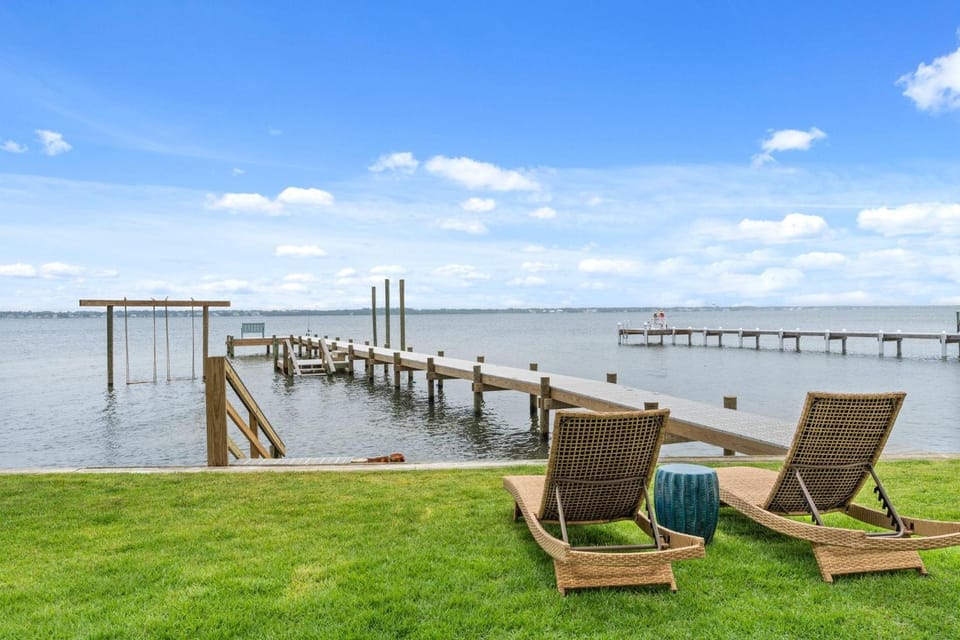 Kokomo Bungalow House in Pensacola Beach