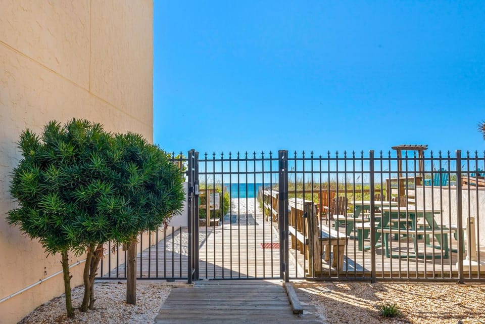 Moondrifter 208 House in Panama City Beach