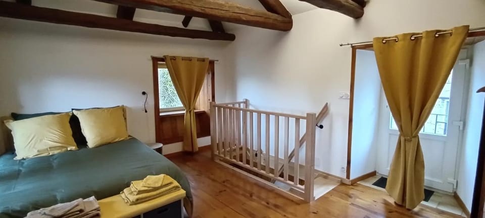 Property building, Living room, Bedroom