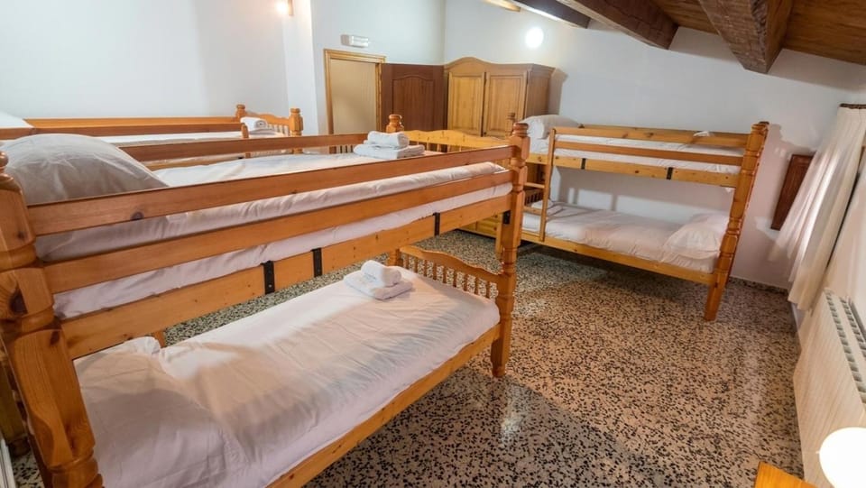 bunk bed, heating, towels, wardrobe