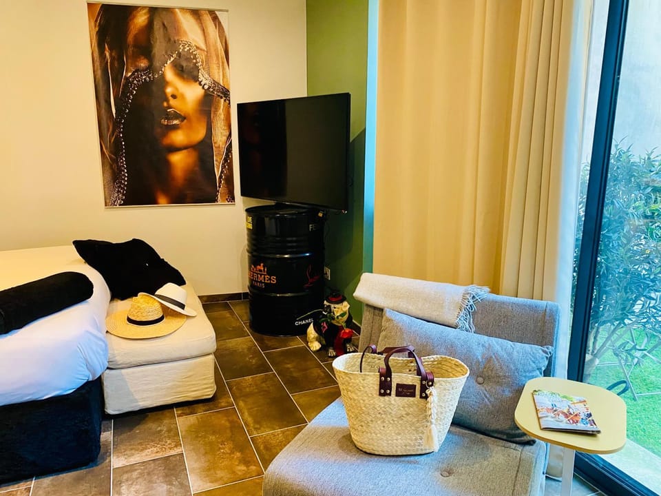 Une Parenthèse Bed and Breakfast in Avignon