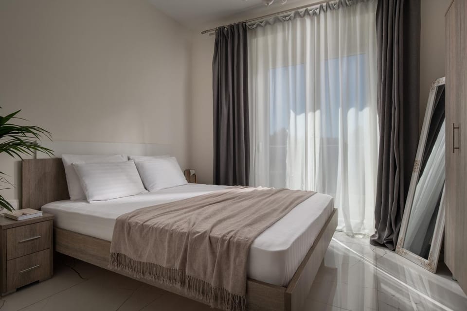 ABBRACCIO - Contemporary Seaside Apartment in Halkidiki