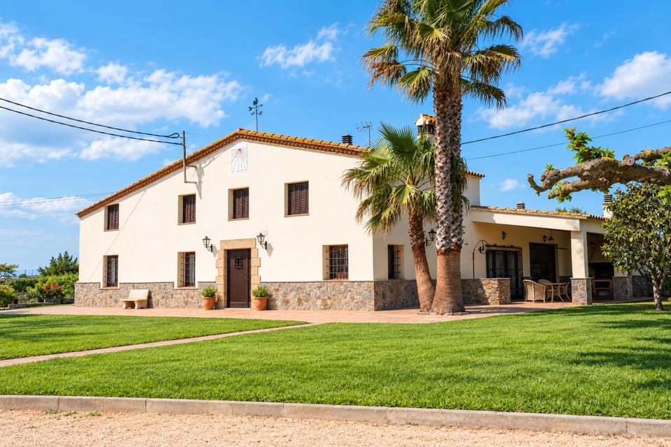 Property building, Garden, Garden view
