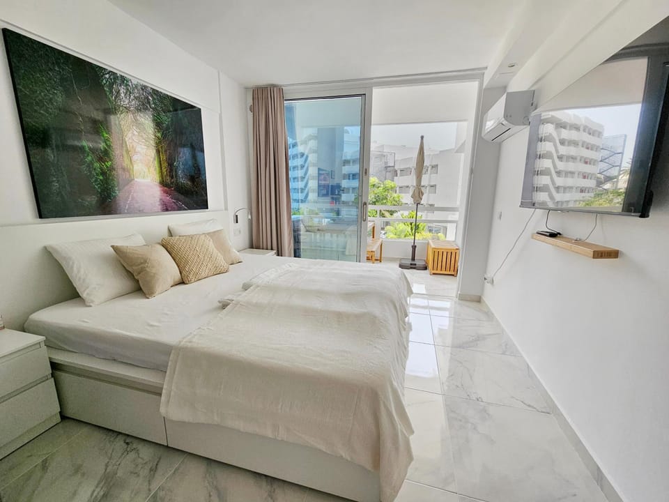 Tenerife Vibes - Ponderosa 204 Apartment in Costa Adeje