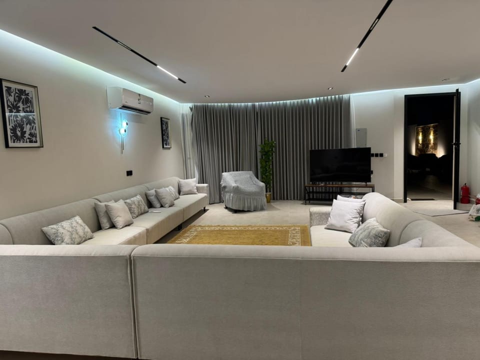 شاليه مرزوقة Chalet in Riyadh Province