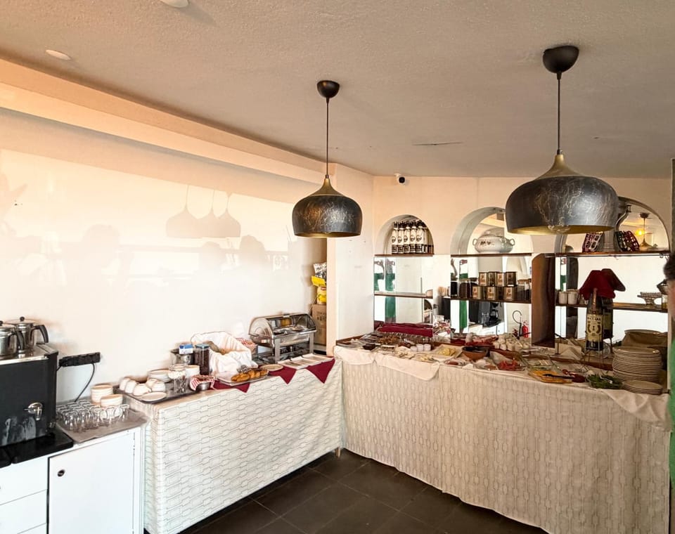 Food and drinks, Food, Breakfast, Buffet breakfast
