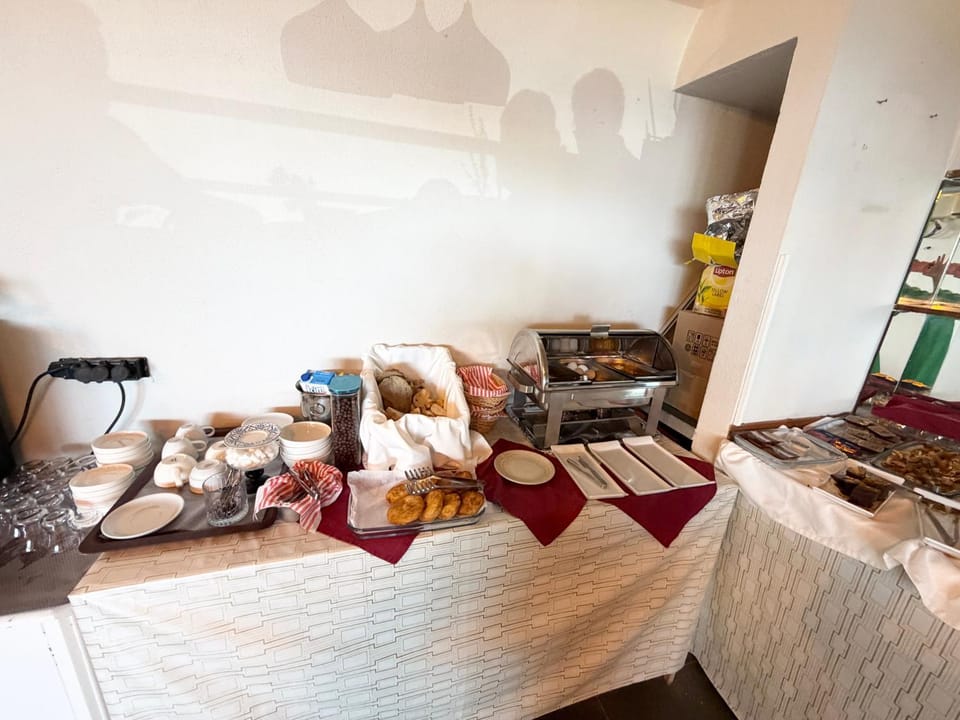 Food and drinks, Food, Breakfast, Buffet breakfast