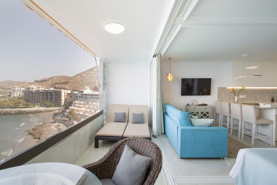 Seaside serenity House in Patalavaca