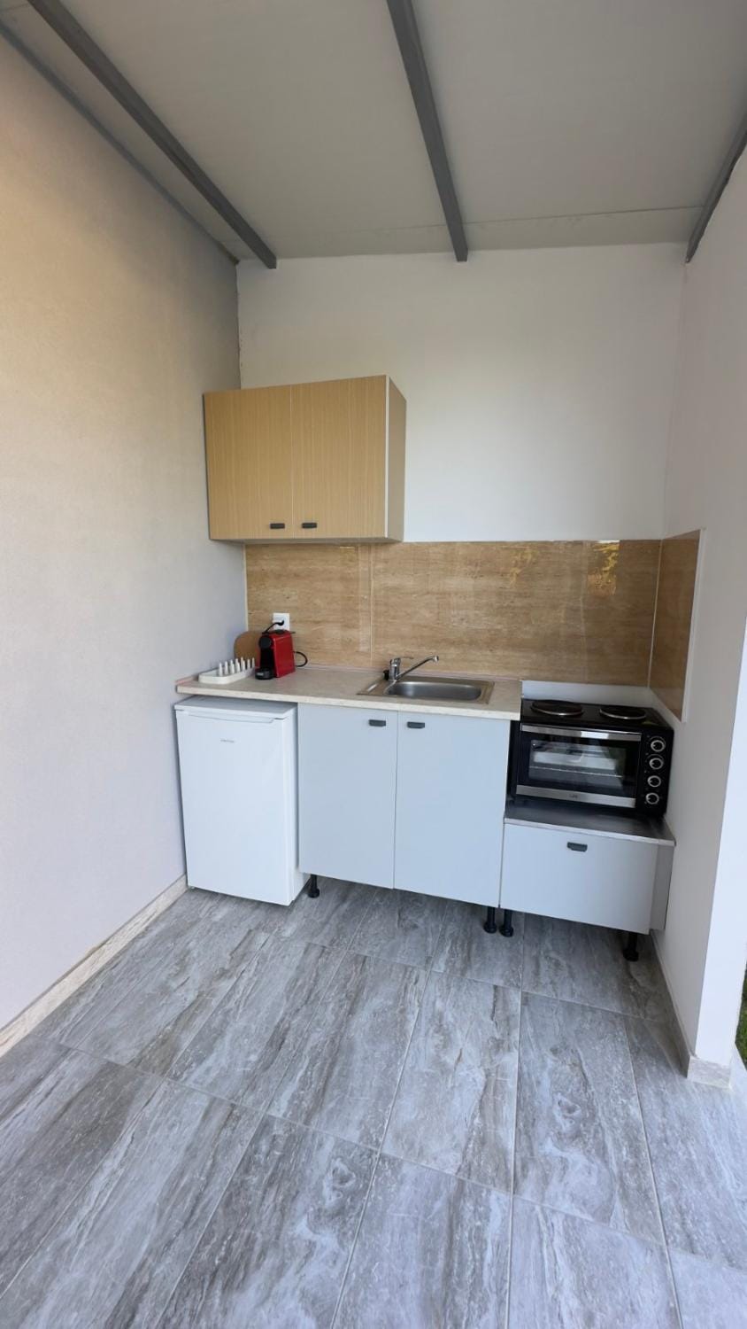 Kitchen or kitchenette, stove