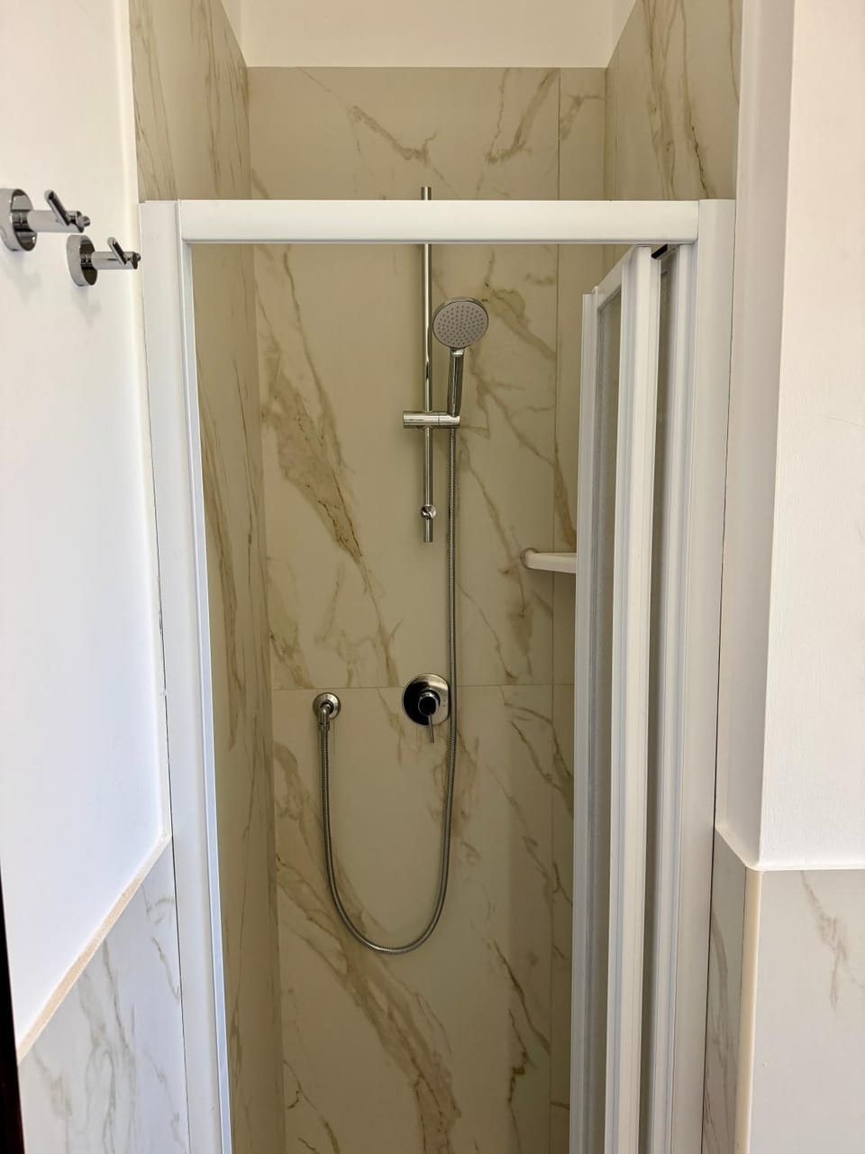 Best Stay-Fortunato Suite Apartment in Bari