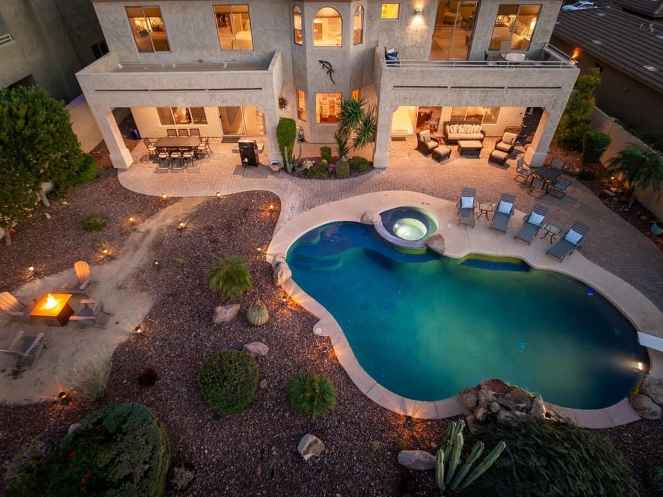 Mountain ViewsGame RoomTheaterPoolSpa House in Gold Canyon