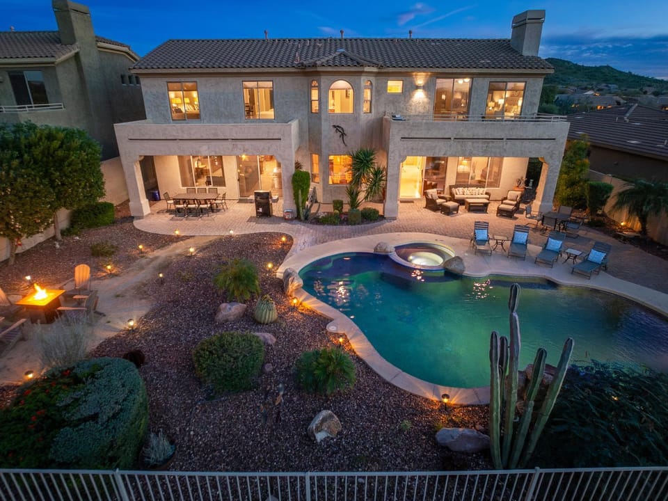 Mountain ViewsGame RoomTheaterPoolSpa House in Gold Canyon