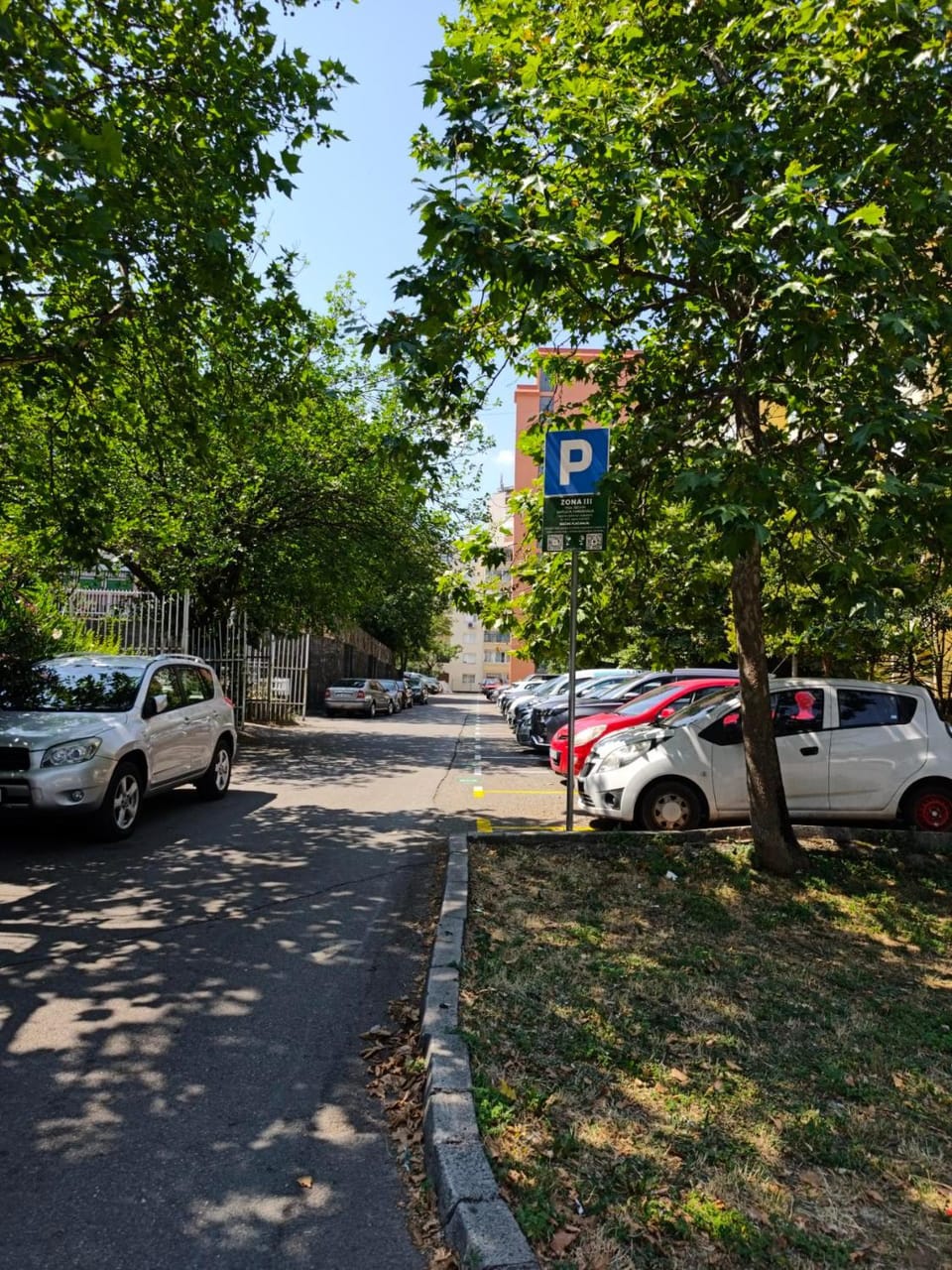 Property building, Street view, Parking
