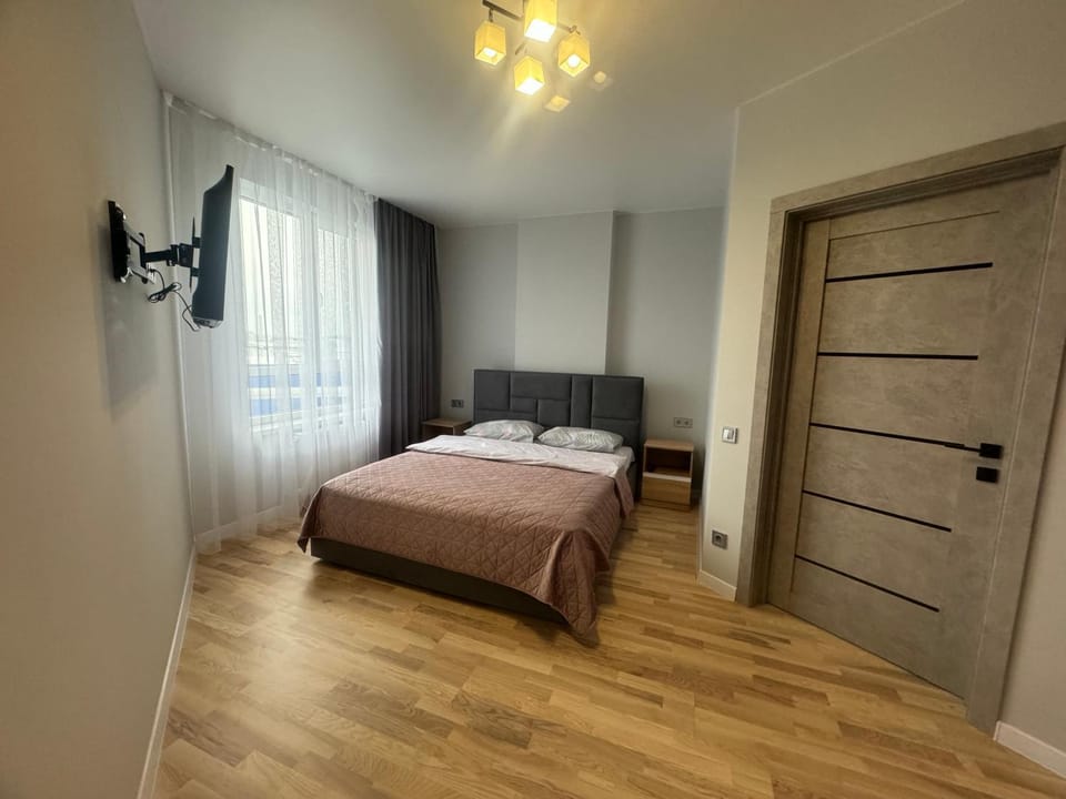 Квартира у новобудові Вашингтона-Довга-Зелена Apartment in Lviv
